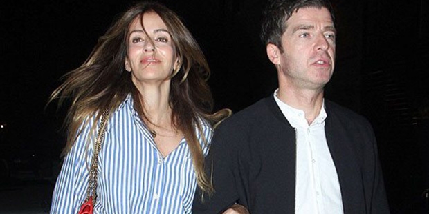 47 yaşındaki Noel Gallagher, 2001 yılından bu yana Sara MacDonald ile birlikte...