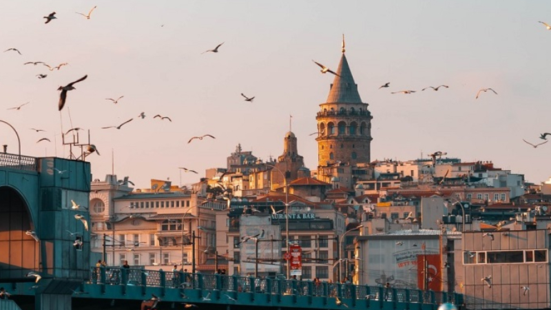 Hollandalı turist İstanbul seyahatini anlattı Taksici 3 kat fiyat