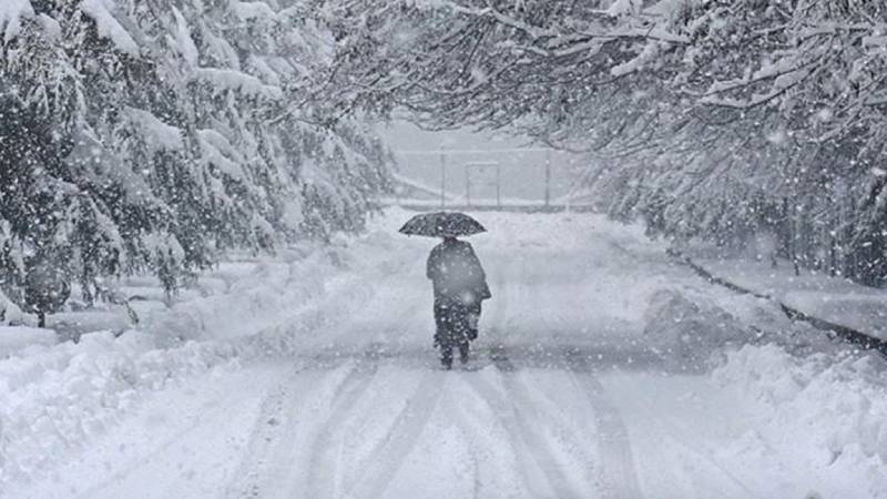 Kar Geliyor Meteoroloji Den Ok Say Da Kente Uyar