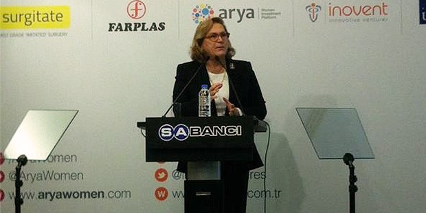 Güler Sabancı: 2023 hedefleri kadınların eşit katılımı ile gerçekleşebilir