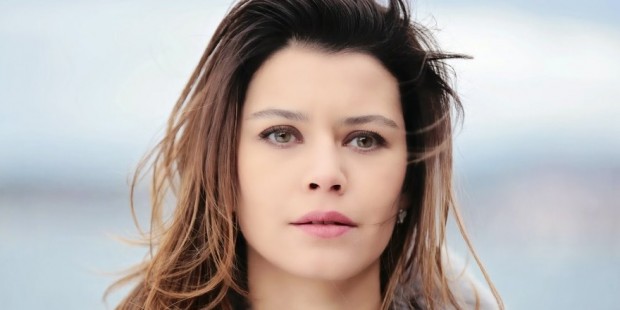 page_beren-saat-daha-bugun-fermuarim-acik-kalmis-haberleri-yapildi_400550616.jpg