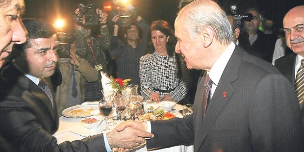 page_bahceli-chp-fazla-emek-harcamasin-hdp-konusunda-ikna-edilmemiz-olmayacak-sey_204462981.jpg