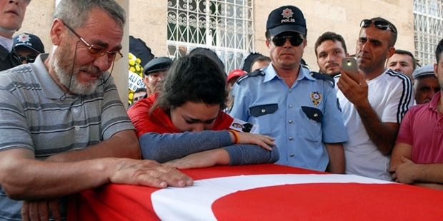 page_cumhurbaskanindan-sitem-eden-sehit-kardesine-agabeyin-de-bu-meslegi-secmeseydi_580461092.jpg