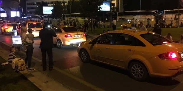 page_taksiciler-esnaf-odasi-baskani-100-lira-istemek-alcaklik-magdurlar-bize-ulassinlar_970378852.jpg
