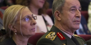 Genelkurmay Başkanı Hulusi Akar'ın eşi 15 Temmuz gecesini anlattı