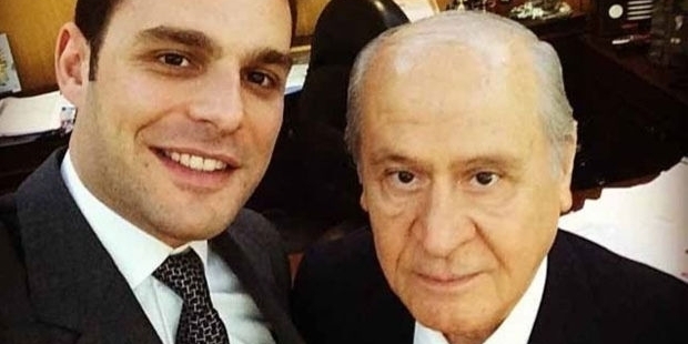 Mehmet Aslan attığı tweet nedeniyle gözaltına alındı Mehmet Aslan attığı tweet nedeniyle gözaltına alındı