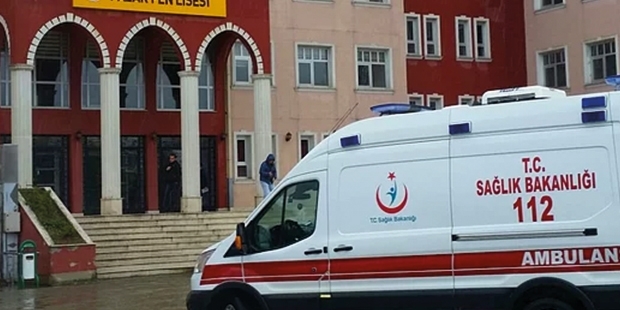 Fen lisesinde cinayet; sınıfta arkadaşını öldürdü!