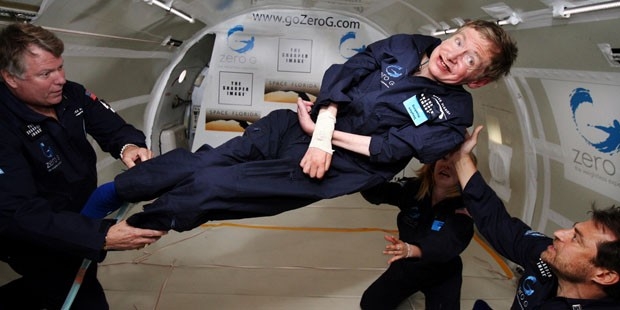 Stephen Hawking uzaya gidecek