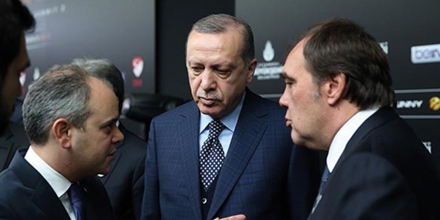 TFF Başkanı ve medya patronu Demirören'den 'evet' propagandası