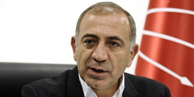 Gürsel Tekin: Meclis Başkanı uyuyor