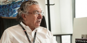 Hürriyet yazarı: Türkiye’nin ihtiyacı demokrasiyi özümsemiş gerçek bir ‘orta yol' partisi