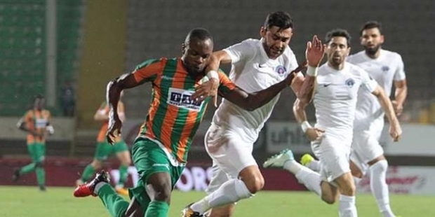 Kasımpaşa, Alanyaspor deplasmanında 3 puanı 3 golle buldu