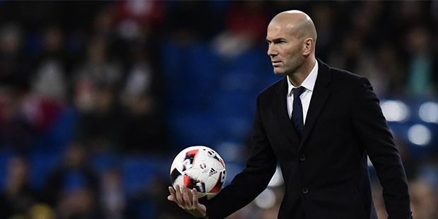 Mazhar Alanson: Zidane küfür etti, etrafa tehditler savurdu