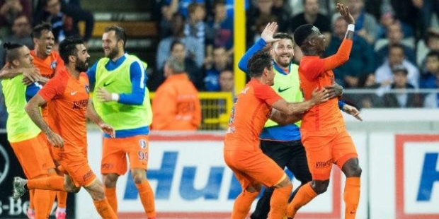 Süper Lig'in yeni sezonunda ilk puanlar Başakşehir'e gitti