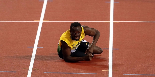 Usain Bolt kariyerinin son yarışında sakatlandı