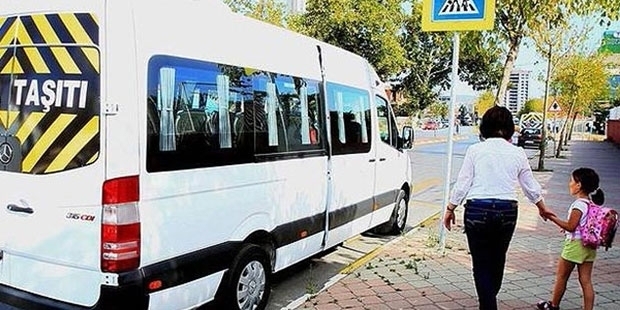 Ecrin'i serviste unutan okul servisi yetkilisinden okul idaresine: Sözleşmemizi zor iptal ettirirsiniz