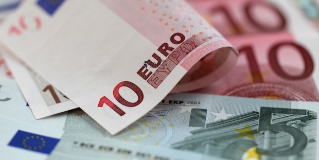 Euro 'defansif dolar' ile 1.20'nin altında