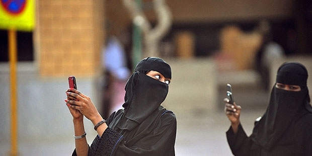 Suudi Arabistan, vatandaşlardan sosyal medya ihbarı istedi