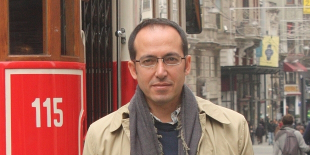 Vaclav Havel Ödülü yazar Burhan Sönmez'in oldu