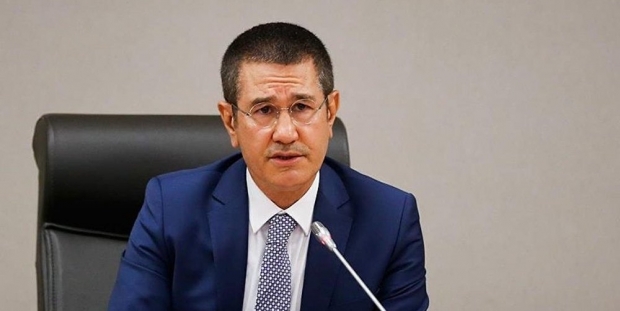 Bakan Canikli: ABD, YPG'ye 40-50 bin kişilik bir orduyu donatacak silah verdi