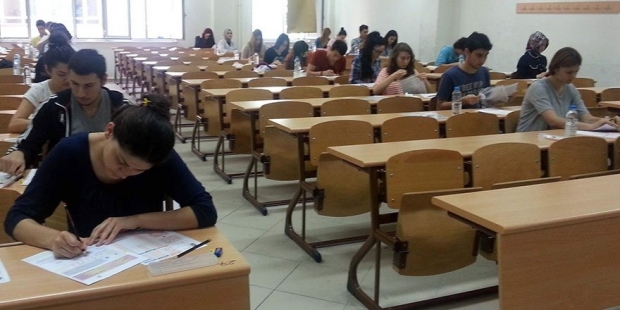 Uzmanlar 'YKS'yi değerlendirdi: Coğrafya bilmeyen tıpçılar yetişecek