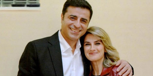 Ertuğrul Özkök'ten Başak Demirtaş'a: VIP'ten geçmemek size daha çok yakışır