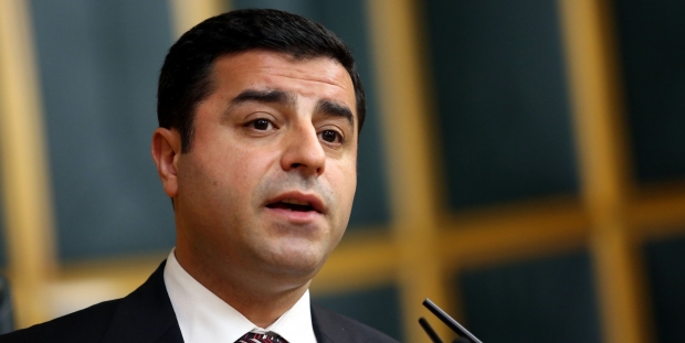 Demirtaş, 434 gün sonra ilk kez hâkim karşısına çıktı: En az Binali Yıldırım kadar dokunulmazlığım var!