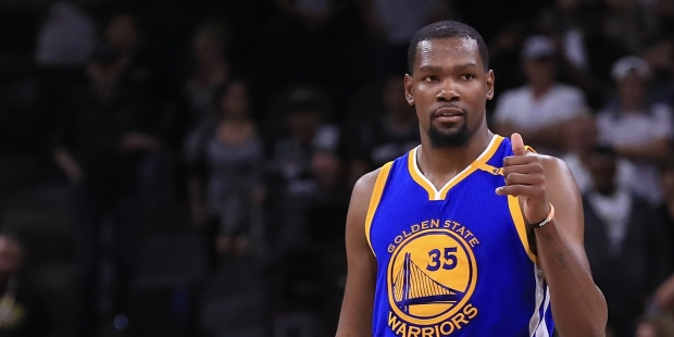 Golden State Warriors galibiyet serisine devam ediyor