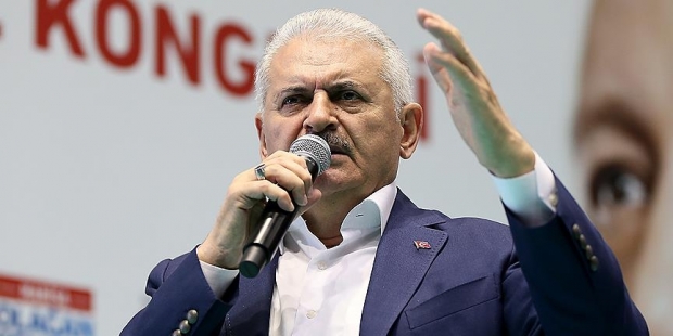Başbakan Yıldırım: PKK, PYD, YPG, sırtınızı sıvazlayanlara güvenmeyin; güvendiğiniz dağlara kar yağması yakındır