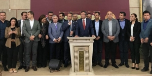 Kulis: 15'liler aday gösterilmeyi garantiledi, İyi Parti salı günü grup toplantısı yapabilir
