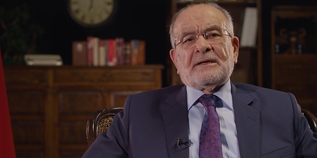 Karamollaoğlu: Kral çıplak, hem de çırılçıplak