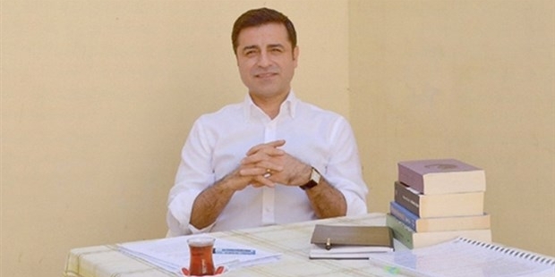 Demirtaş sordu ve cevapladı: Erdoğan, düşüncesinden dolayı yargılanırsa savunurum