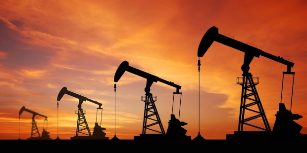 Petrol fiyatları arz artışı beklentisiyle düştü