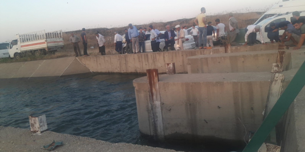 Diyarbakır'da sulama kanalına düşen 2 kardeş kayboldu