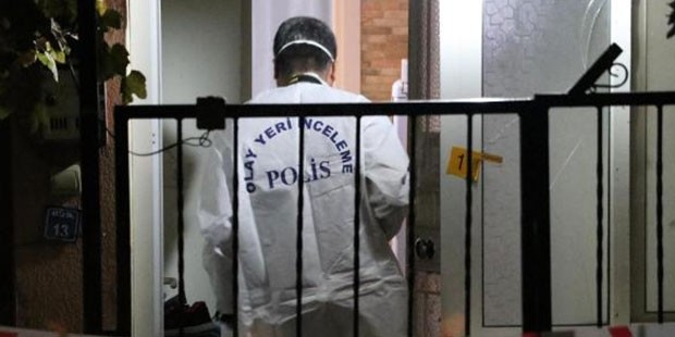 İzmir'de kadın cinayeti; tartıştığı eşini bıçaklayarak öldürdü