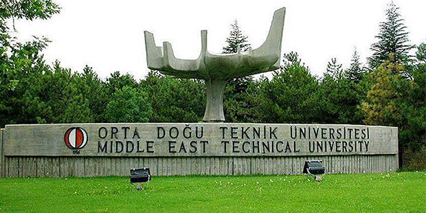 ODTÜ'de öğrencilerin yanı sıra pankartı basan matbaanın sahibi de gözaltına alındı