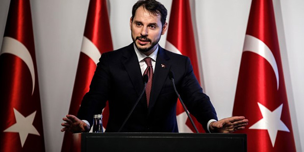 Akif Beki: Mehteri vermeye hazır taarruz medyasının bilgisine; Albayrak sunumunda 'dış güçler' demedi
