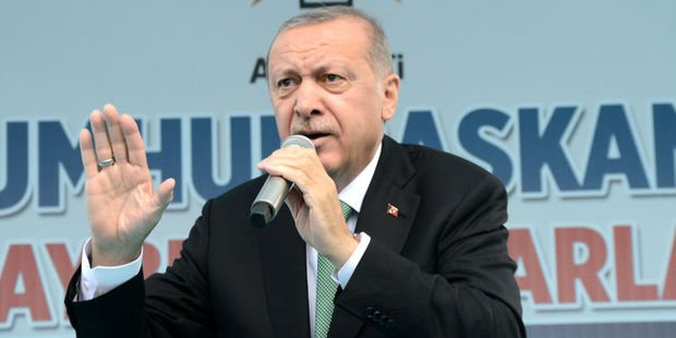 Erdoğan'dan dolar yorumu: Saldırılara rağmen büyüyeceğiz