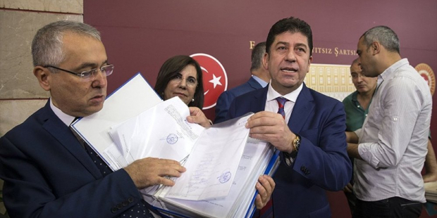 Sevilay Yılman: CHP'li muhaliflerin yerinde olsam bir kenara çekilip yerel seçimin sonuçlarını beklerim