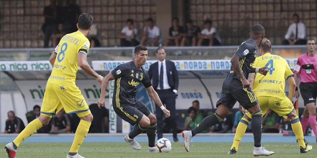 Son şampiyon Juventus galibiyetle başladı