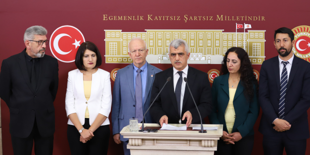 KHK ile ihraç edilmiş olan 10 vekil, Meclis'ten mağduriyetlere destek istedi