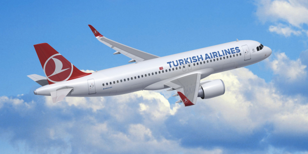 KKTC'den kalkış yaptıktan sonra motoru duran uçak, Antalya'ya indi