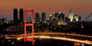 İlber Ortaylı: Dağ haydutları ve lümpenler İstanbul'da faaliyette