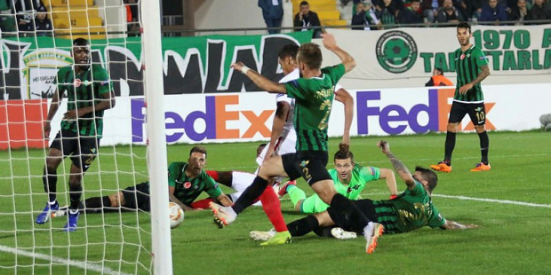 Akhisarspor'a müthiş geri dönüş yetmedi