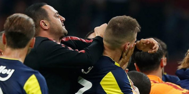 Hasan Şaş istifasını verdi, Fatih Terim reddetti