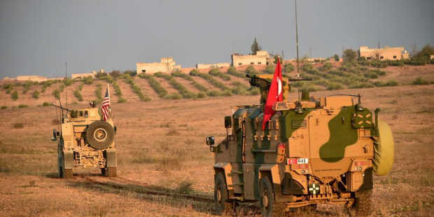 TSK ve ABD unsurları Münbiç'te ikinci ortak devriye faaliyetini icra etti