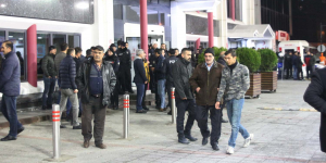 Polis 'Dur' ihtarına uymayan araca ateş açtı; bir kişi hayatını kaybetti