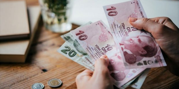 "Asgari ücrete yapılacak zam yüzde 20'yi geçmez"