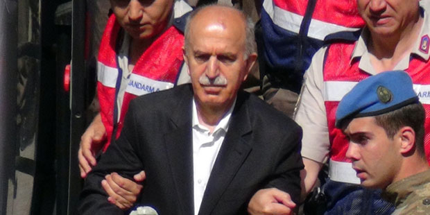 Eski Vali Şahabettin Harput'a 6 yıl 3 ay hapis cezası