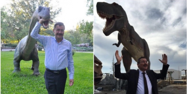 Melih Gökçek: Dinozor parkıyla övüneceğiniz yerde gülüyorsunuz!